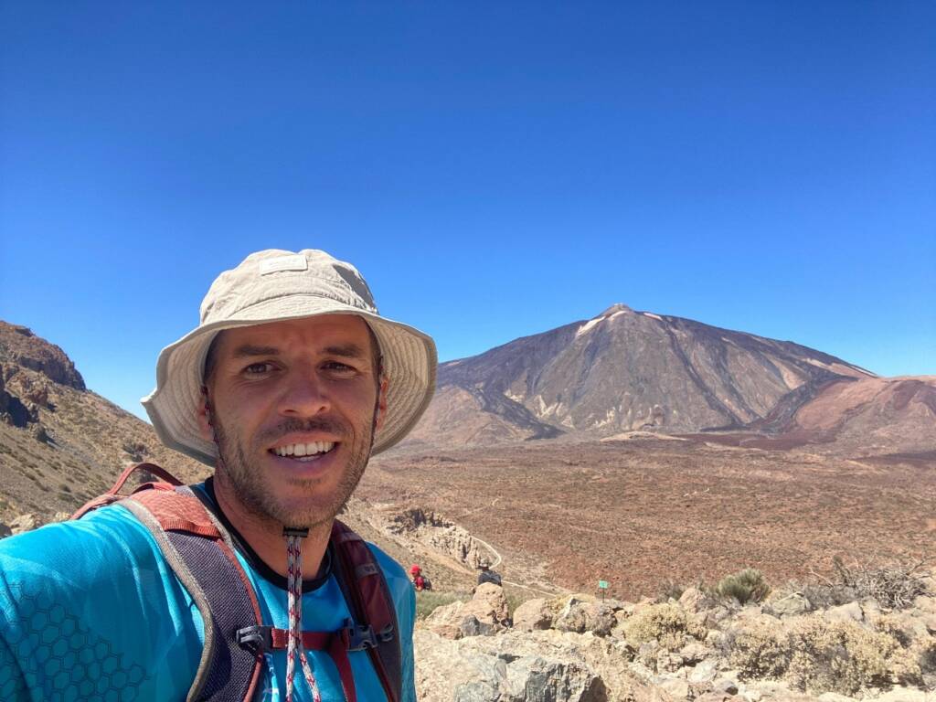 Javier, guía oficial de Adventure Capital, en el Teide